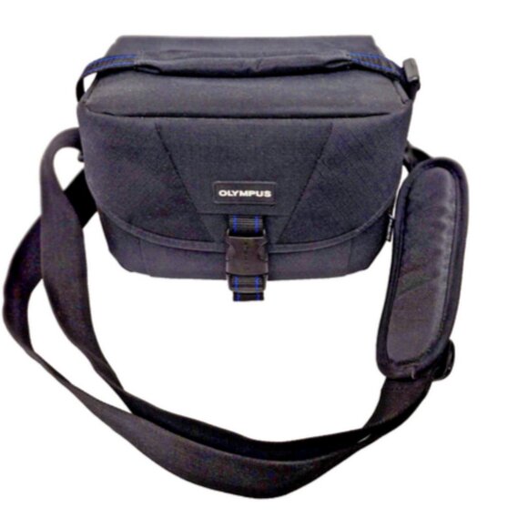 OLYMPUS SP-550UZ Digital Camera 7.1MP 28mm Wide Angle 18x OptZoom & Case… - Picture 12 of 13